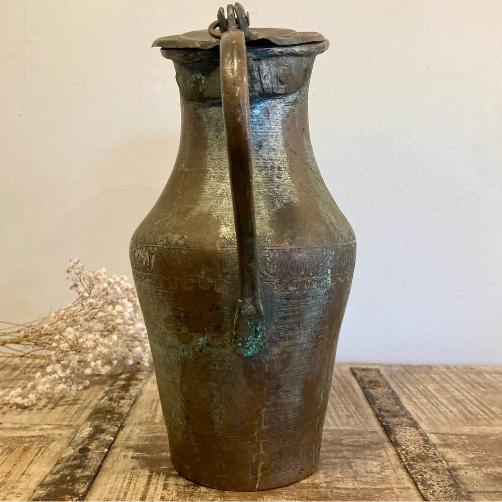 Hand Etched Vintage Metal Pitcher with Lid and Dovetail Joinery Middle Eastern - Picture 5 of 17